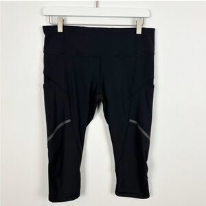 Lululemon Hop To It Crop Luxtreme Mesh Crop Leggings Size 8 in Black